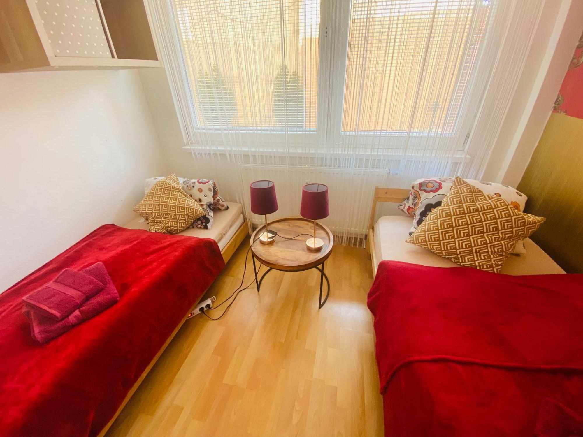 Sweet Apartment Bratislava Buitenkant foto