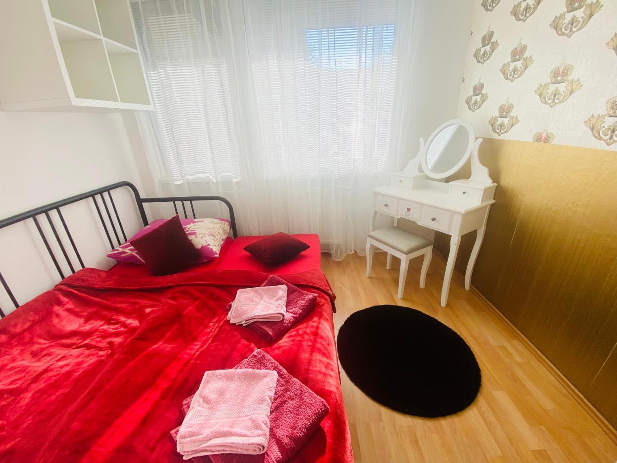 Sweet Apartment Bratislava Buitenkant foto